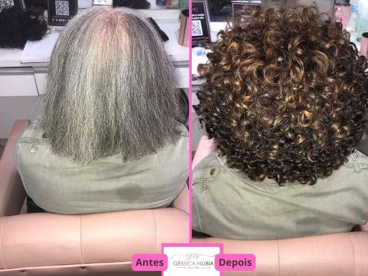 mulher negra com cabelo cacheado colocado no salão de beleza géssica núbia mega hair mostrando o antes e depois